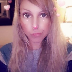 Meet your Posher, Holly